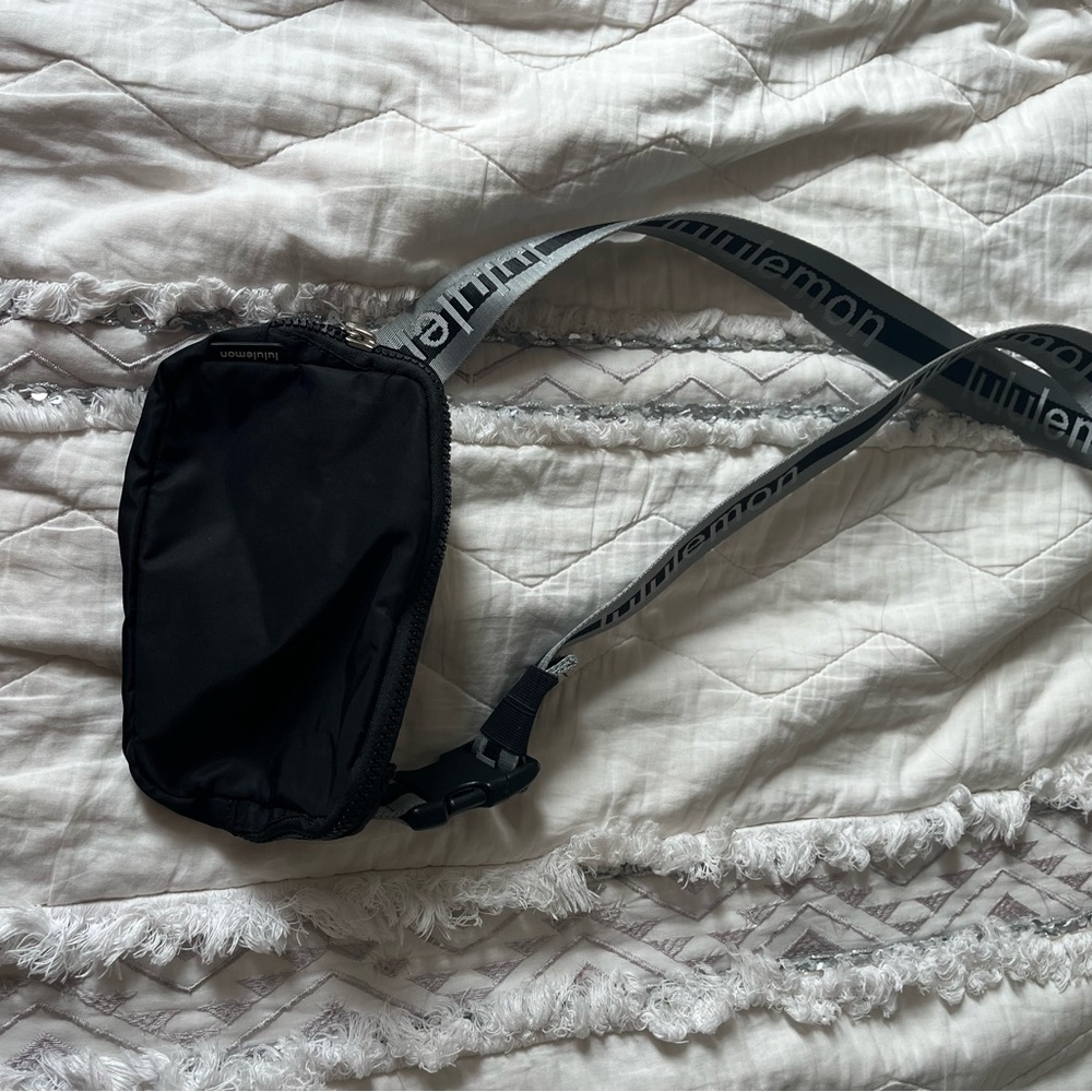 lululemon athletica Black Belt Bag